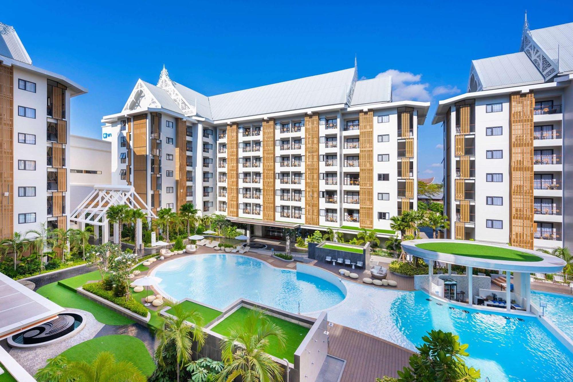 Отель Wyndham Jomtien Pattaya На Джомтьен Экстерьер фото