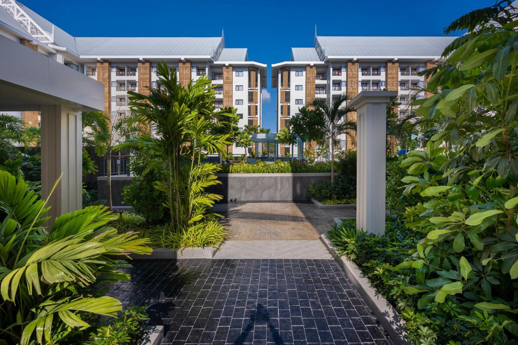 Отель Wyndham Jomtien Pattaya На Джомтьен Экстерьер фото
